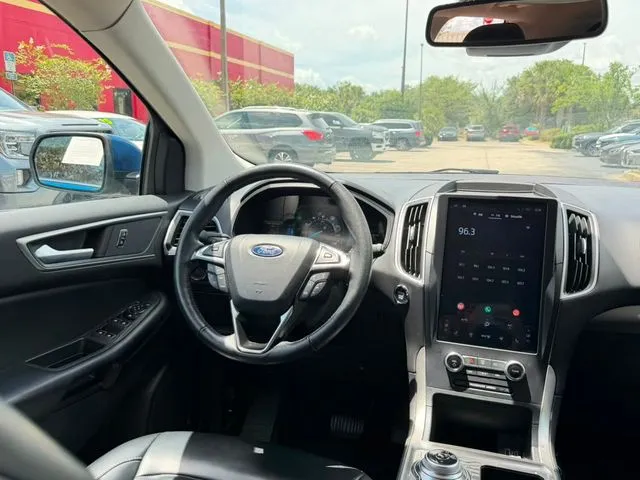 Ford Edge photo 15