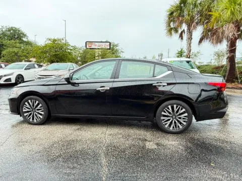 More photos of 2025 Nissan Altima 2.5 SV at Auto Gallery Jacksonville, FL