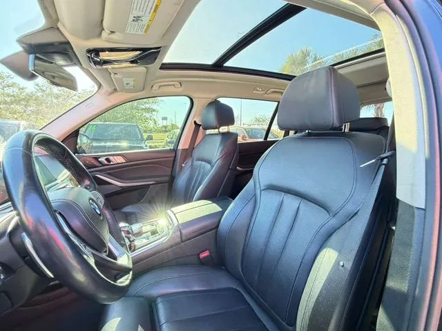 BMW X7 photo 30