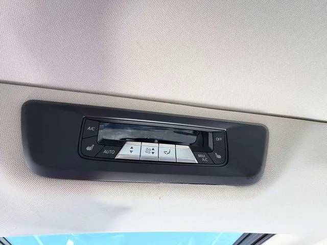 BMW X7 photo 43