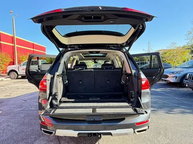 BMW X7 photo 9