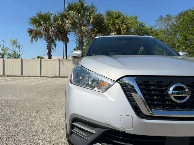 Nissan Kicks photo 11
