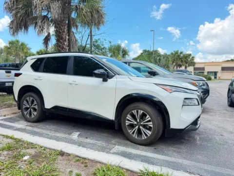 White 2023 Nissan Rogue SV for sale in Jacksonville, FL