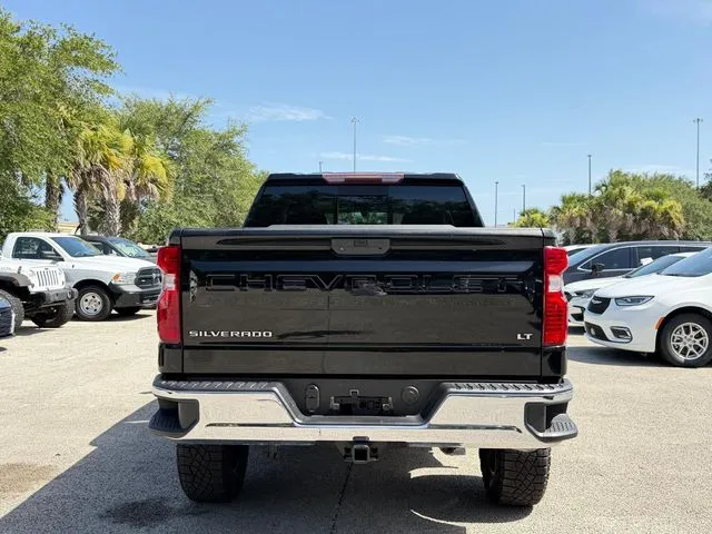 2020 Chevrolet Silverado 1500 LT - Photo 7