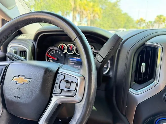 2020 Chevrolet Silverado 1500 LT - Photo 15
