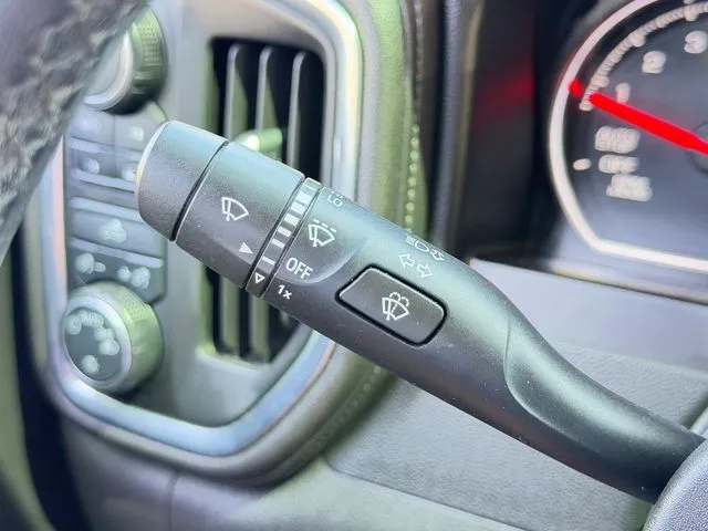 2020 Chevrolet Silverado 1500 LT - Photo 13