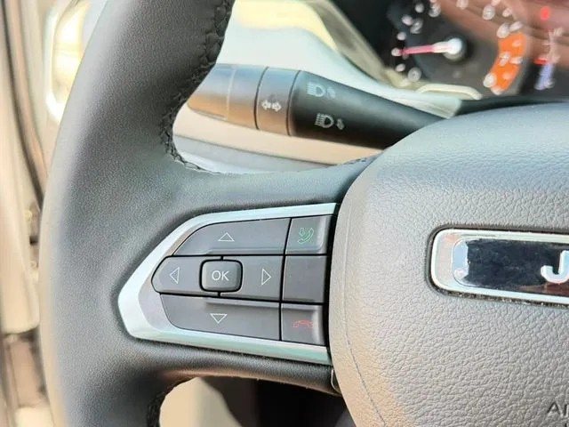 Jeep Compass photo 18