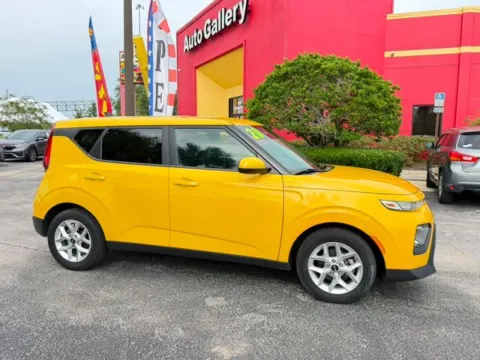 Yellow 2020 Kia Soul S for sale in Jacksonville, FL