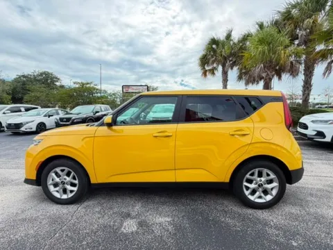 More photos of 2020 Kia Soul S at Auto Gallery Jacksonville, FL