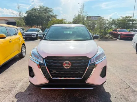 White 2021 Nissan Kicks S for sale in Jacksonville, FL