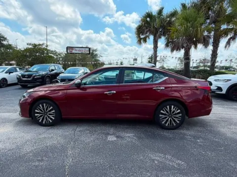 More photos of 2025 Nissan Altima 2.5 SV at Auto Gallery Jacksonville, FL