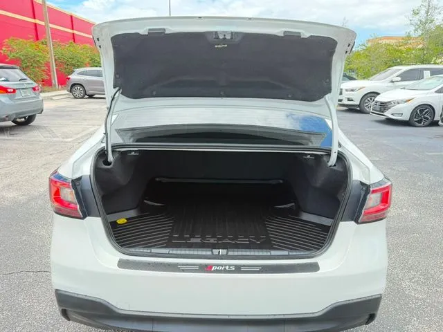 Subaru Legacy photo 9