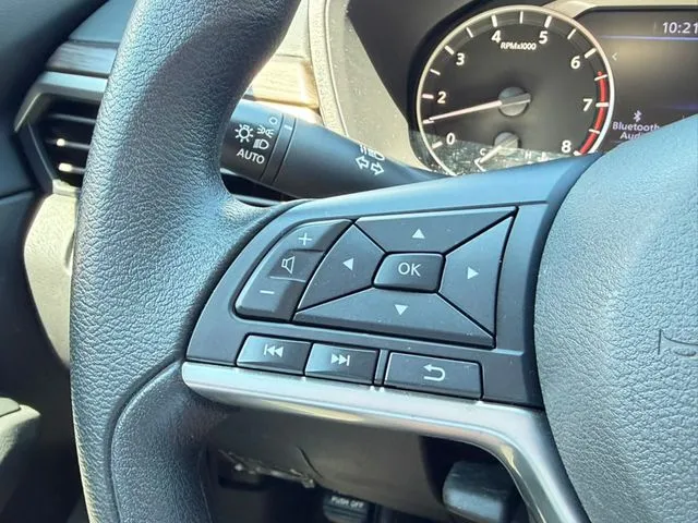 Nissan Altima photo 17