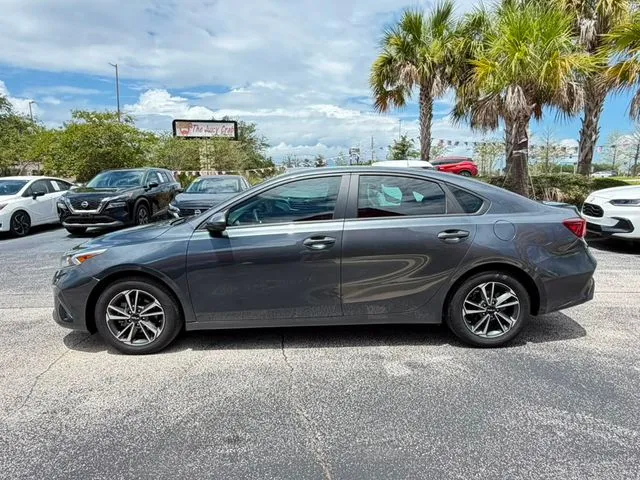 Kia Forte photo 5