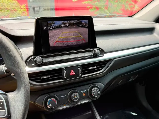 Kia Forte photo 22