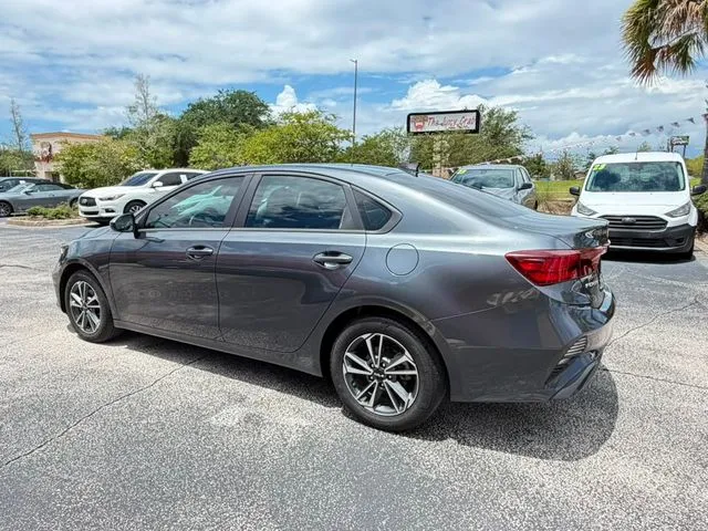 Kia Forte photo 7