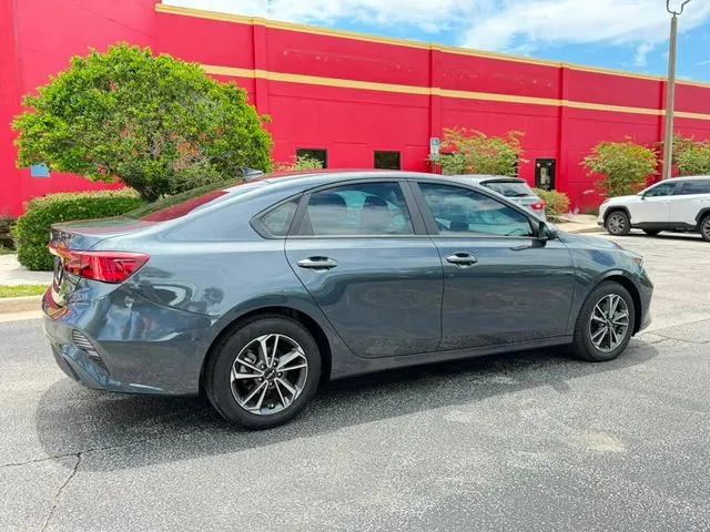 Kia Forte photo 6