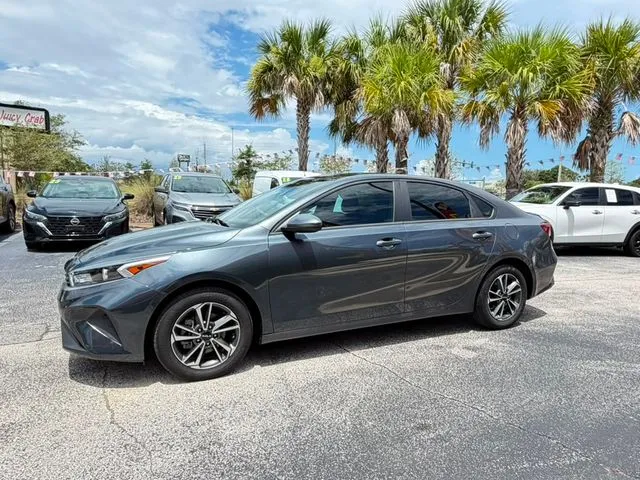 Kia Forte photo 3