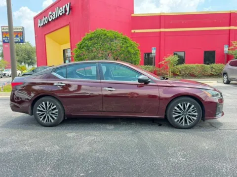 More photos of 2025 Nissan Altima 2.5 SV at Auto Gallery Jacksonville, FL
