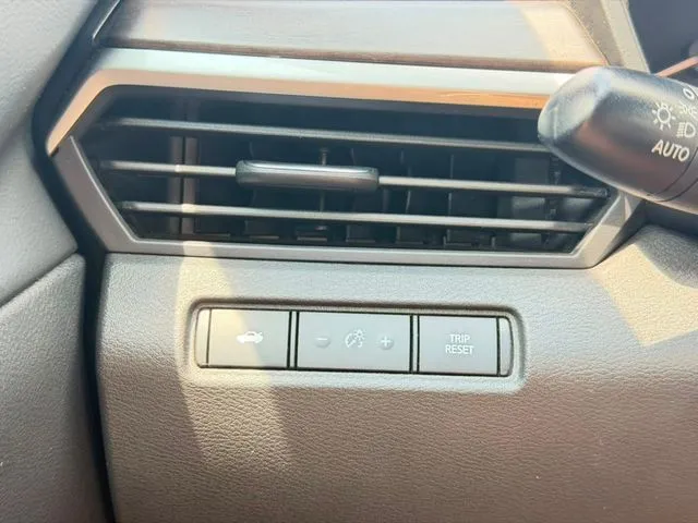 Nissan Altima photo 15