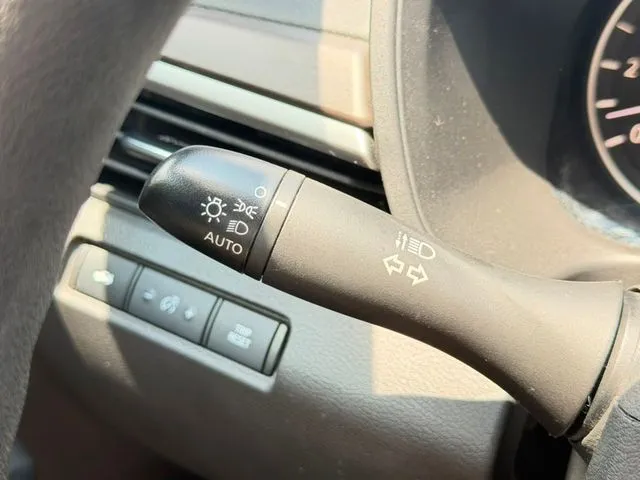 Nissan Altima photo 18