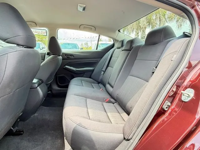Nissan Altima photo 26