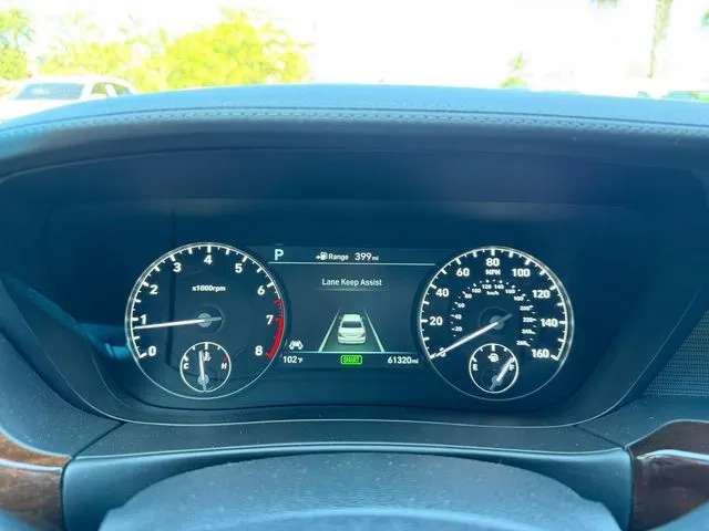 Genesis G90 photo 13