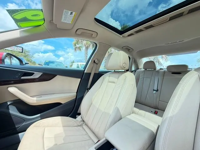 Audi A4 photo 20
