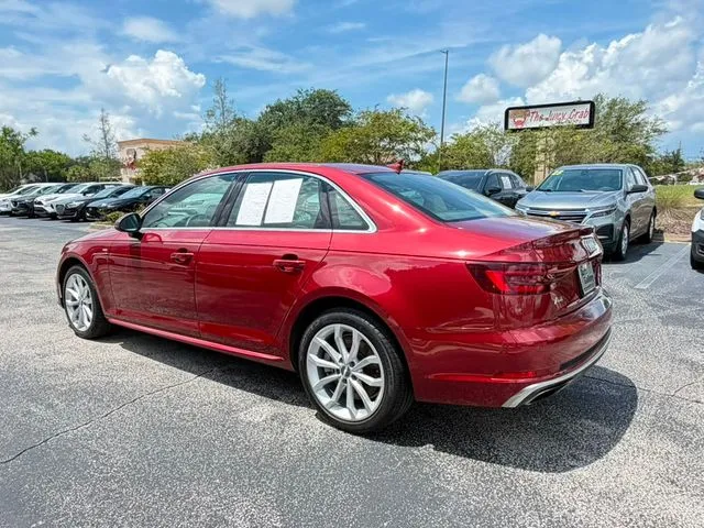 Audi A4 photo 7