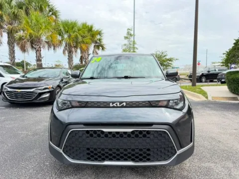 Photos of 2024 Kia Soul LX for sale in Jacksonville, FL at Auto Gallery Jacksonville