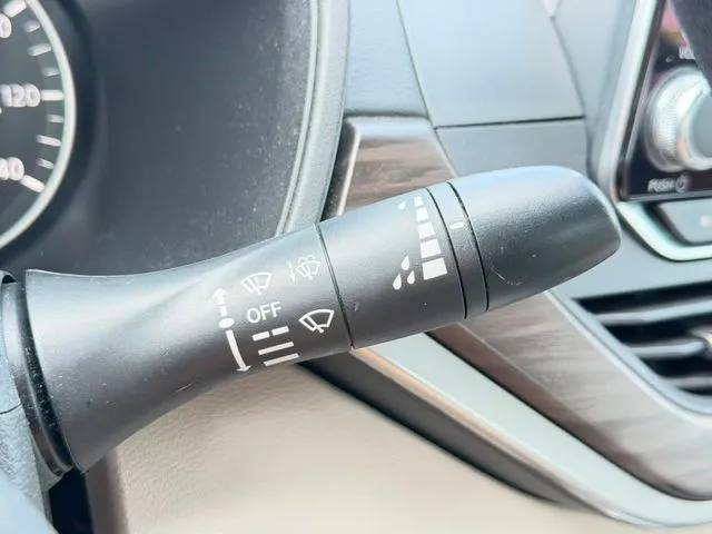 Nissan Altima photo 20