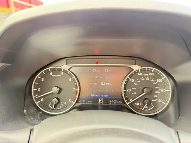 Nissan Altima photo 12