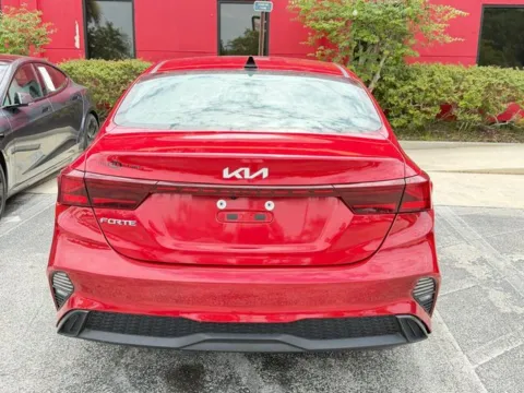More photos of 2022 Kia Forte LXS at Auto Gallery Jacksonville, FL