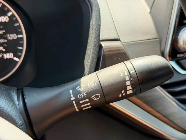 Nissan Altima photo 22