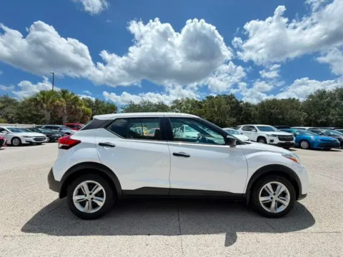 More photos of 2020 Nissan Kicks S at Auto Gallery Jacksonville, FL