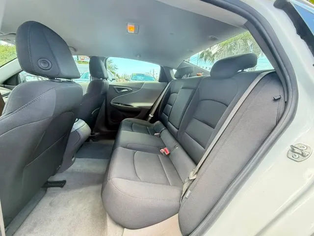 Chevrolet Malibu photo 28