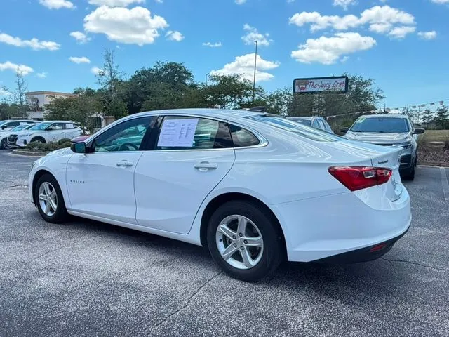 Chevrolet Malibu photo 7