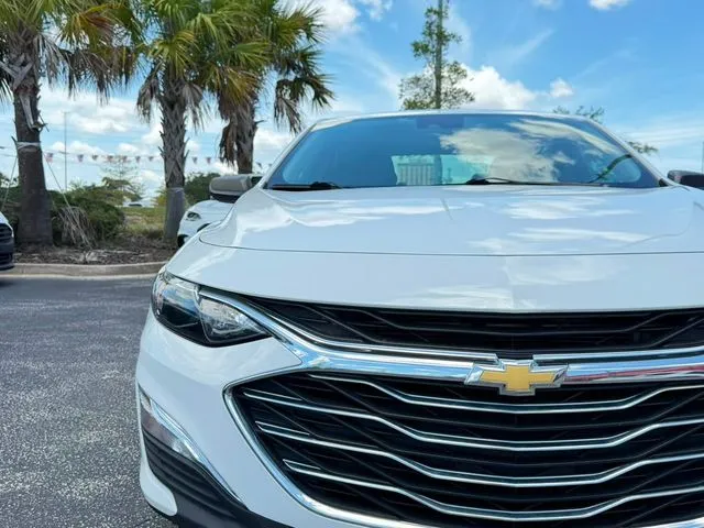 Chevrolet Malibu photo 10