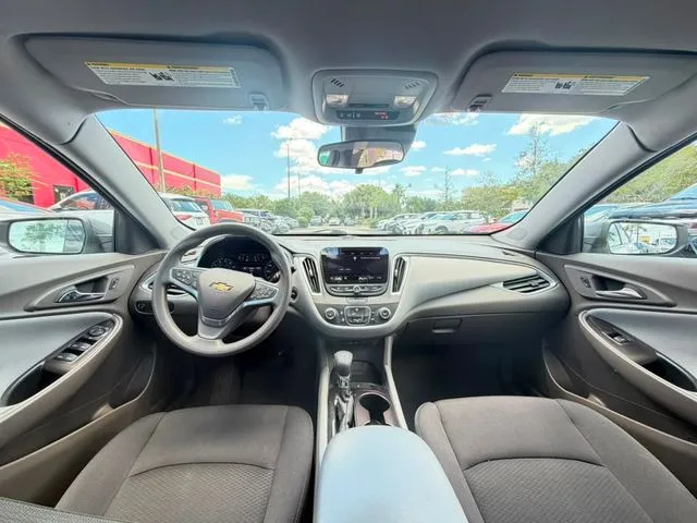 Chevrolet Malibu photo 27