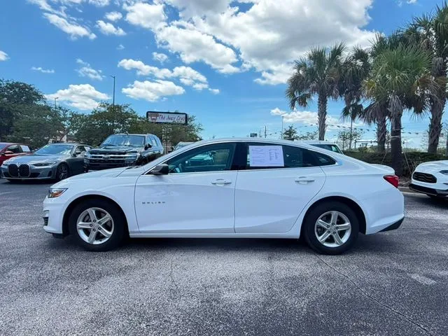Chevrolet Malibu photo 5