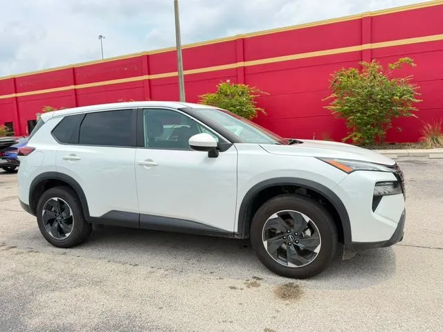 White 2024 Nissan Rogue SV for sale in Jacksonville, FL
