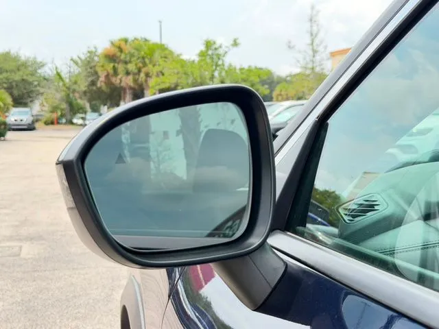 Nissan Rogue photo 12