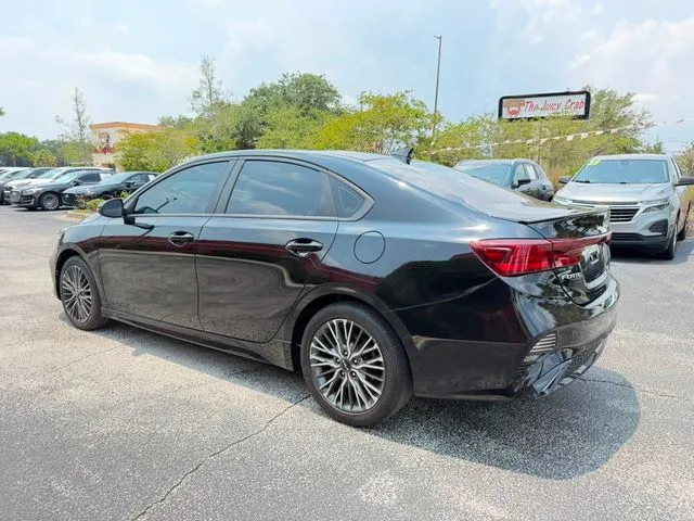 Kia Forte photo 7