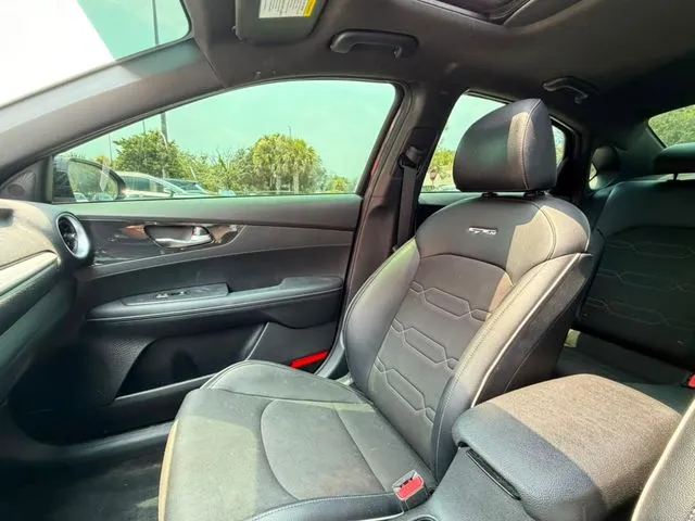 Kia Forte photo 27