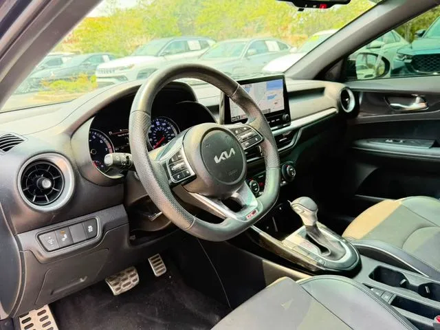 Kia Forte photo 17