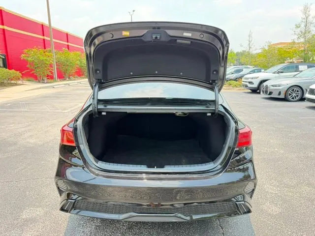 Kia Forte photo 9