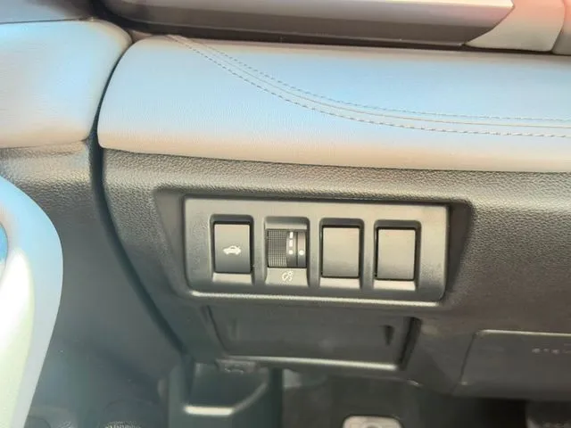 Subaru Legacy photo 19