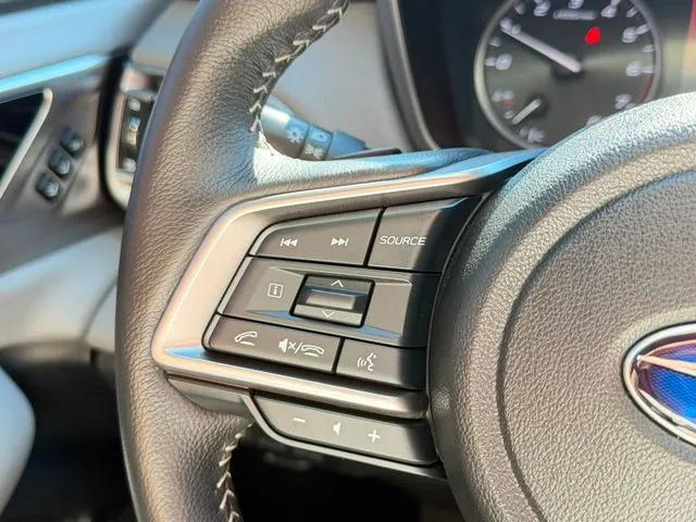 Subaru Legacy photo 21