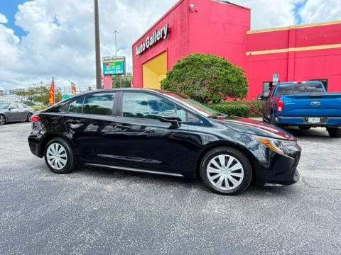 Black 2020 Toyota Corolla LE for sale in Jacksonville, FL
