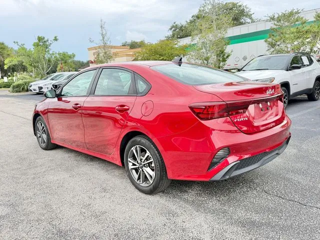 Kia Forte photo 7